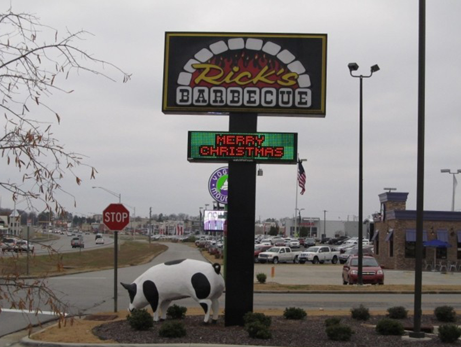 Pylon Signs